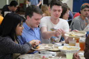 students sharing food